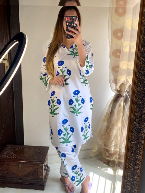 Sun Flower Design ( stitches 2 piece)