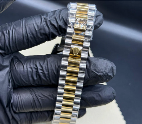 Rolex oyster     with date dial