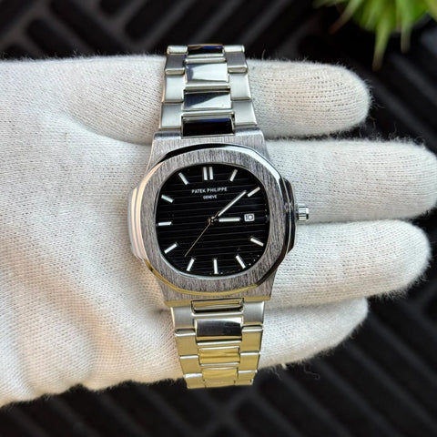 Patek Phillipe watches with date dial