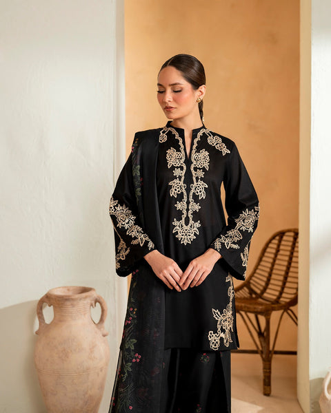 HUSN E RAAT 3pcs