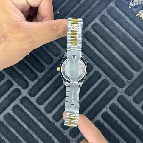 Rolex oyster with date dial